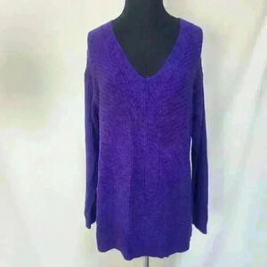 Deep Deep Purple (Closet To Color Is Picture With Chaps Tag) Medium‎ Sweater